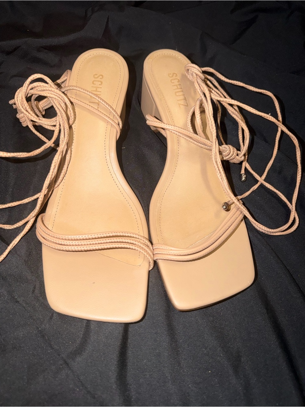 Schutz Women's Thea Block Tan Leather Strap Lace UP Block Heel Sandal Sz 9B
